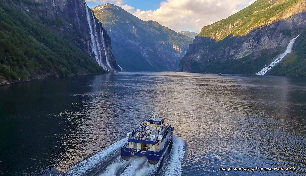 cruise geirangerfjord